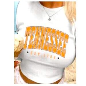 Size L Tennessee Cropped TShirt 💗🌟 NWT